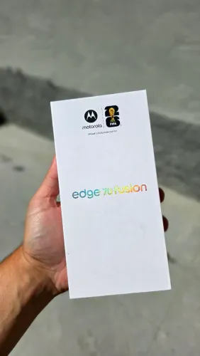 Celular Moto EDGE 70 Fusion 256GB 50mp 8GB Ram