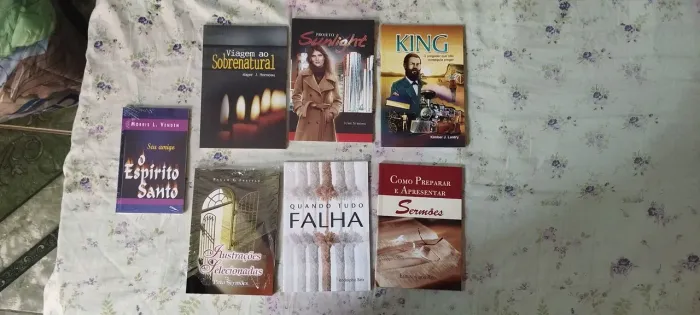 Kit com 7 Livros Cristãos - Excelente Estado | R$ 120