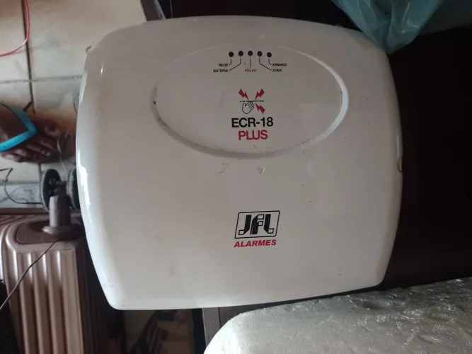 Central de cerca elétrica ECR18