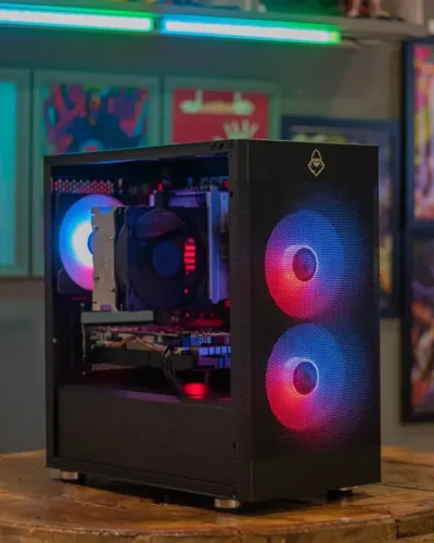 PC Gamer Xeon 2640v4, RX 580 8GB, 16GB RAM, SSD 240GB+1TB, Machinist, Tela 3.5"