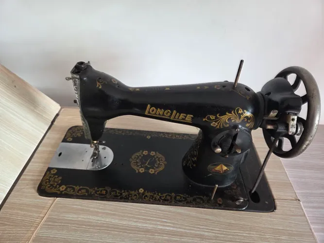 Maquina de Costura Long Life