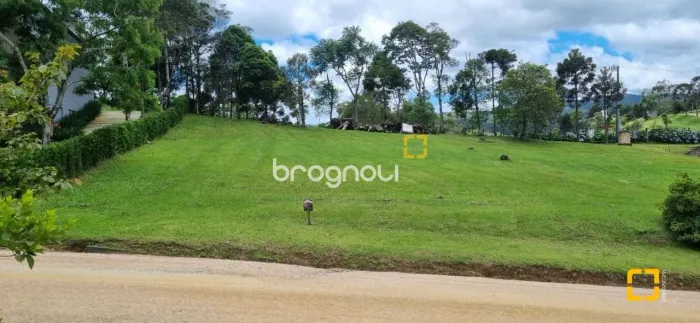 Terreno em Condominio fechado em Rancho Queimado com otima infraestrutura