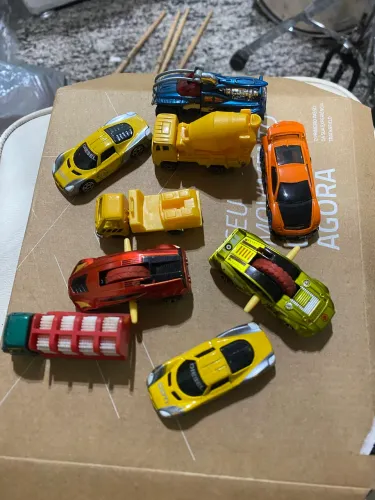 Carrinhos hot wheels 