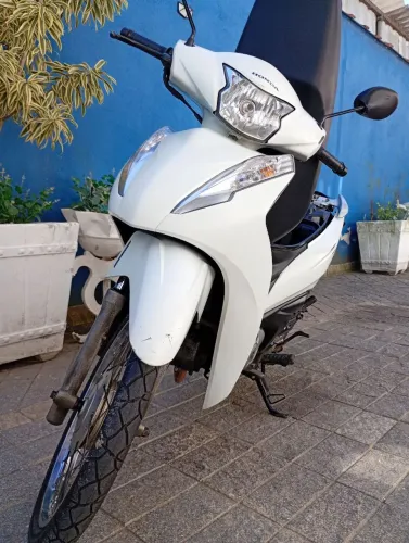 ? HONDA BIZ 2019 ?