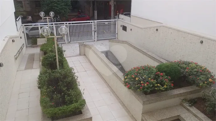 Apartamento à venda com 3 quartos, sendo 1 suíte, no condomínio Saint Marcel, Rio de Janei