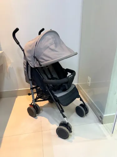 Carrinho de Bebê Voyage Park