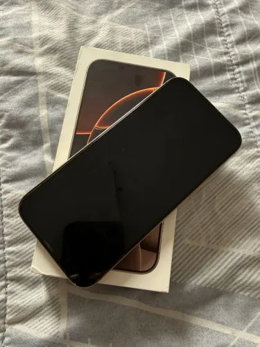 iPhone 16 pro Max desert 256 gb