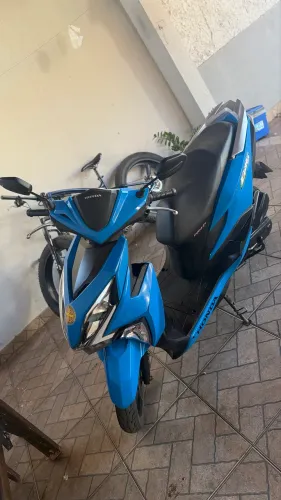 Produto em estado de novo, com alguns mínimos detalhe