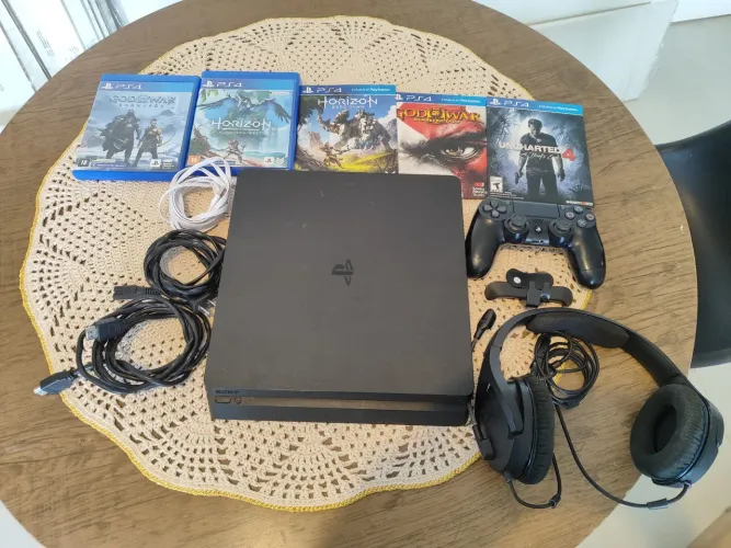 PS4 SLIM 500 GB