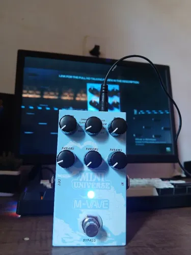 PEDAL REVERB MINI UNIVERSE