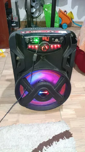 Caixa de som 400 w