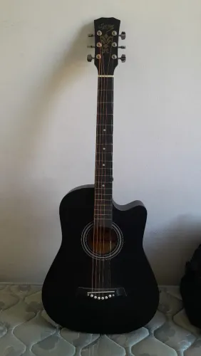 Violão seven mini preto usado