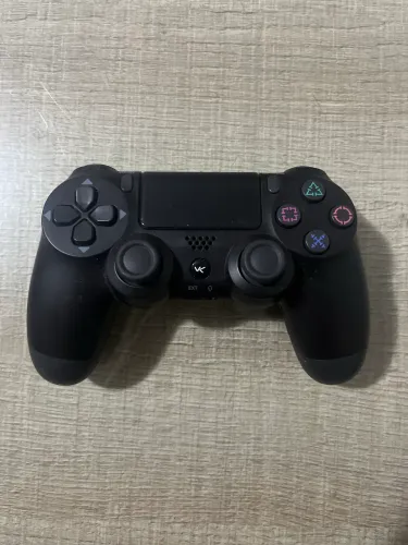 VENDO CONTROLE VINIK PARA PS4