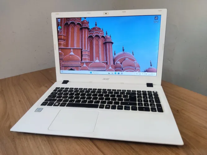 Notebook ACER Core I5 7 Geração SSD 256GB + HD 1TERA