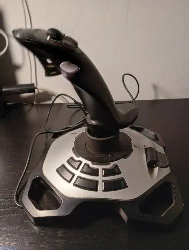 Joystick Logitech Extreme 3D Pro