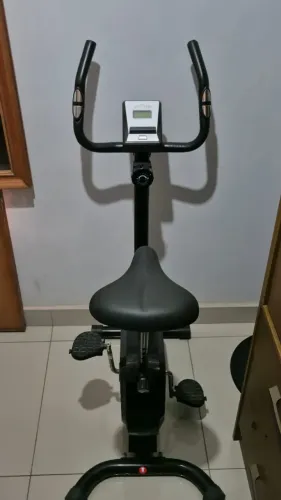 VENDO BICICLETA ERGOMÉTRICA
