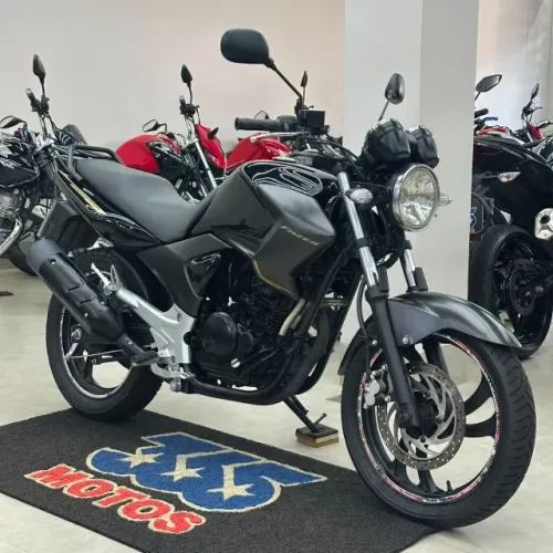 YAMAHA FAZER YS250 2008, em excelente estado de conservação.