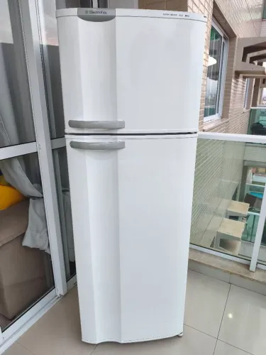Geladeira Electrolux Super Freezer DC37