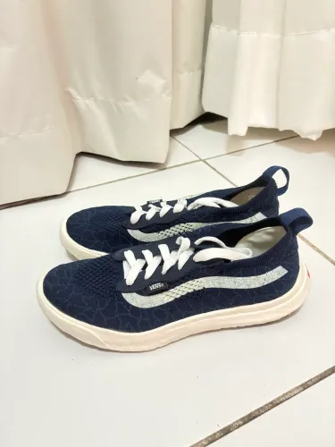 Vendo tênis Vans Marshmallow Neo Original Azul Marinho.