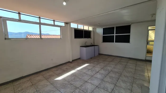 KITNET P/MOÇAS