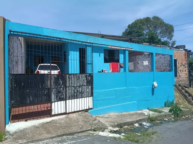 Vende-se essa casa aceito proposta