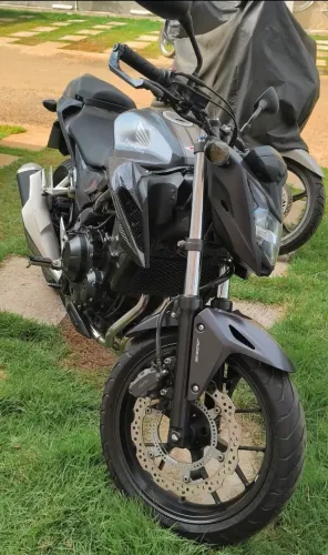 Honda cb500f