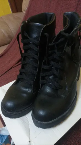 Bota cano curto 