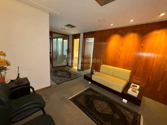 Andar comercial para aluguel, 180m² na Savassi