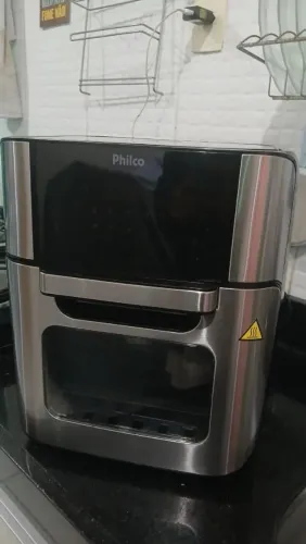 Air Flyer Philco novinha 12 litros troco por algo do meu interesse.