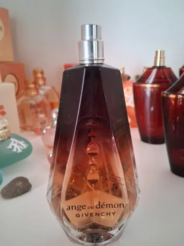 Perfume Givenchy Ange ou Demon