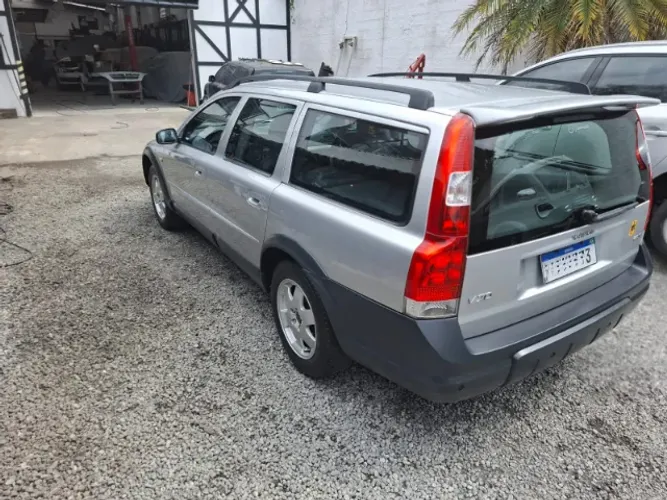 Volvo V70 T 2.0 20V 180cv 4P Aut. 2005