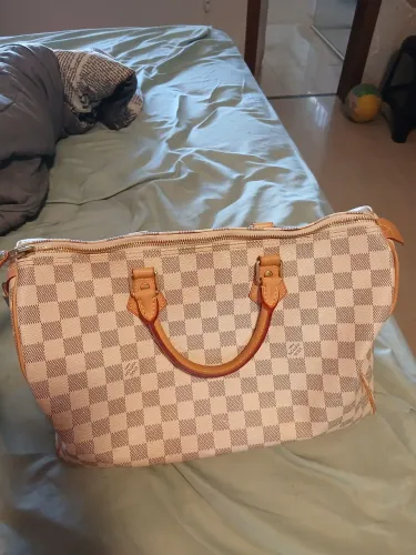 Bolsa Louis Vuitton ( qualidade acima da linha italiana)