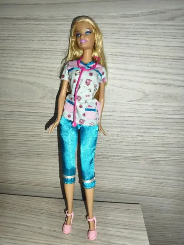 Barbie Veterinária 1998 Mattel Completa