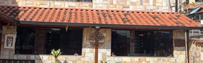 Telha colonial ceramica bica e capa juntos