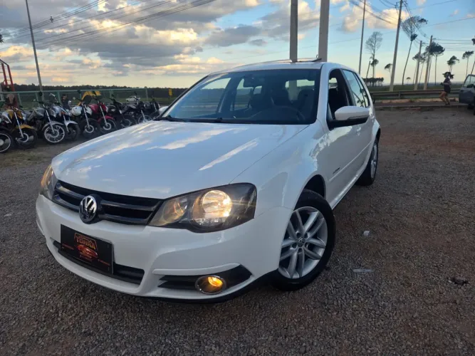 Volkswagen Golf Sportline 1.6 MI Total Flex 8V 4P 2014