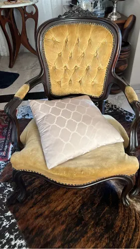 Par de poltronas Louis xv em jacarandá 