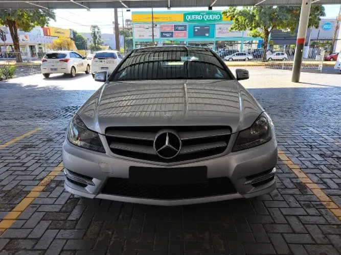 Mercedes-Benz C-180 CGI Coupe Sport 1.6 TB 16V Aut. 2014