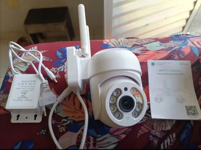 Câmara ip a8 com recurso Wi-Fi