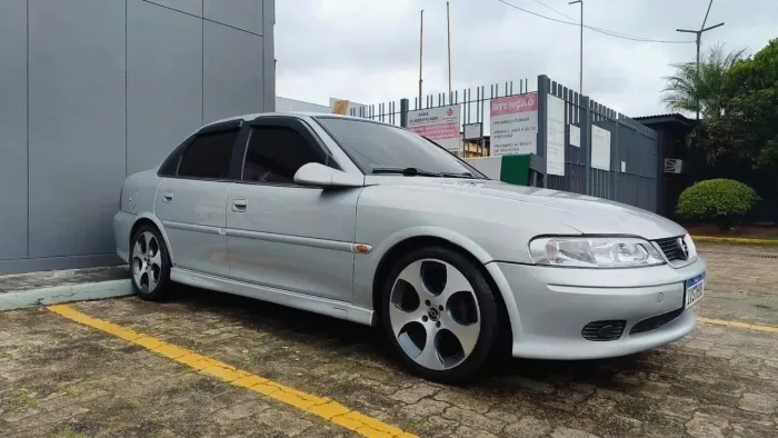 Chevrolet Vectra GL 2.2 MPFI Milenium 2001