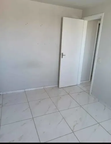 Seu Novo Lar: Apartamento 2 Quartos, Claro e Bem Localizado