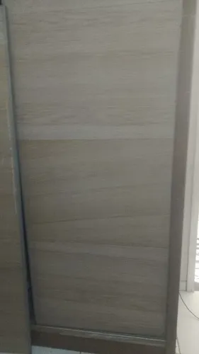 Guarda roupa de solteiro duas portas à venda!