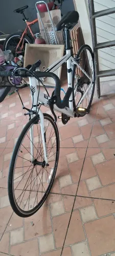 Vende se bicicleta urbana 