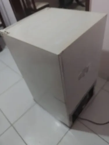 Freezer Vertical 66L Consul