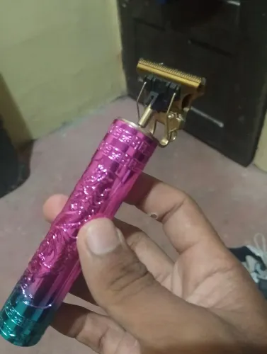 Vende-se máquina de cortar cabelo