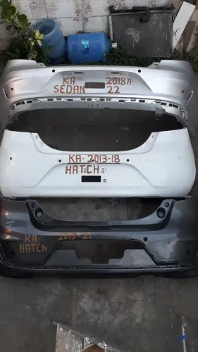 Parachoques traseiro Ford ka originais hatch e sedan aparti R$400 reais