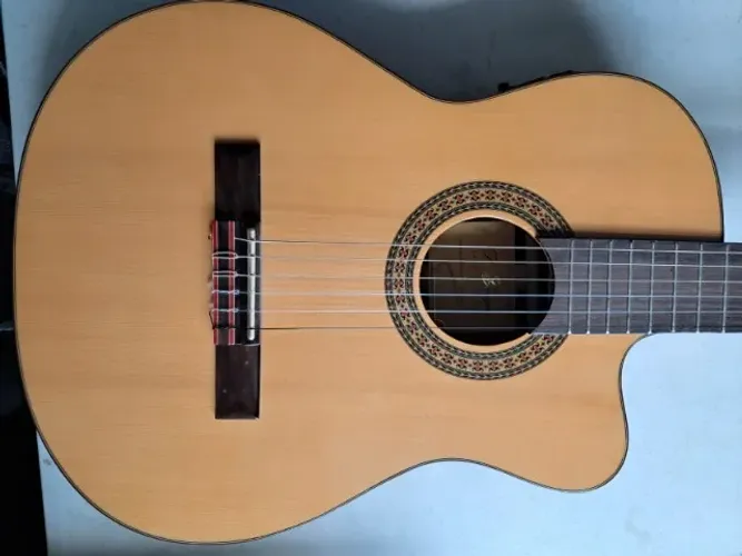 Violão Di Giorgio