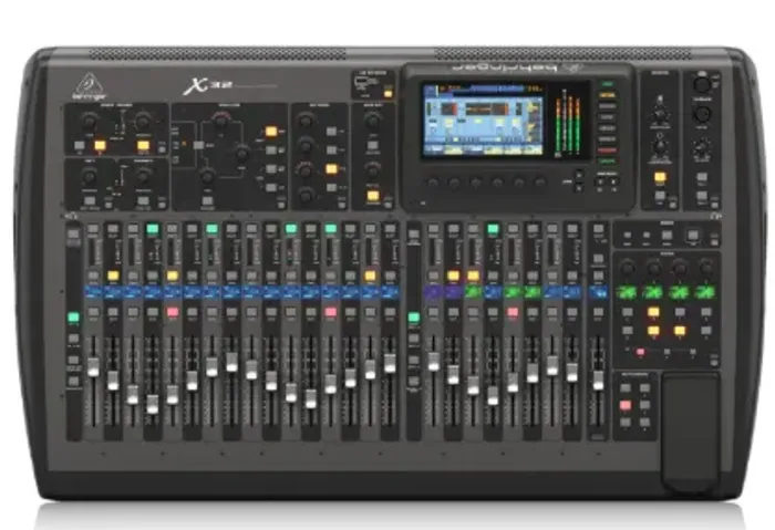 Mesa Digital Behringer X32 Full Nova - 32 Canais