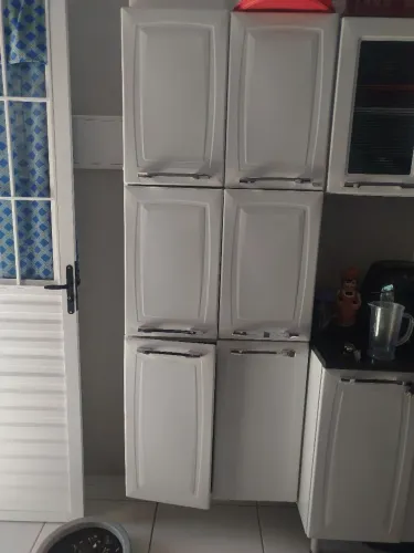 Armário de ação completo