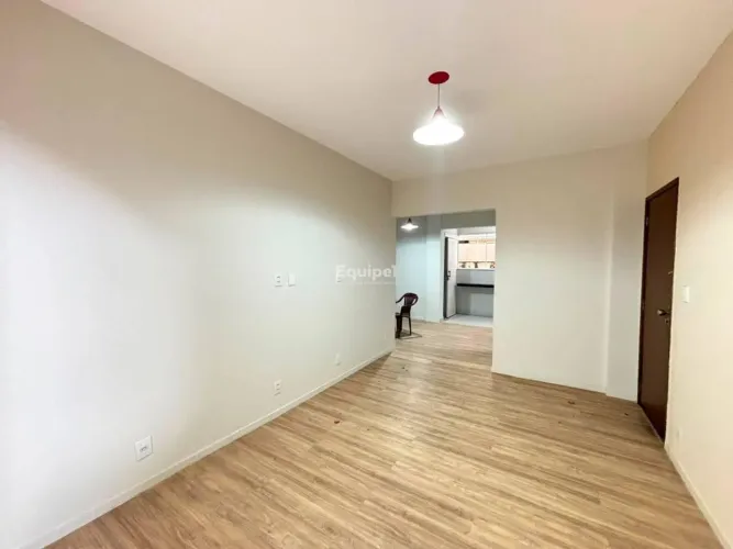 Apartamento 3 Quartos para Alugar no São Pedro | 130m², Suíte e Varanda