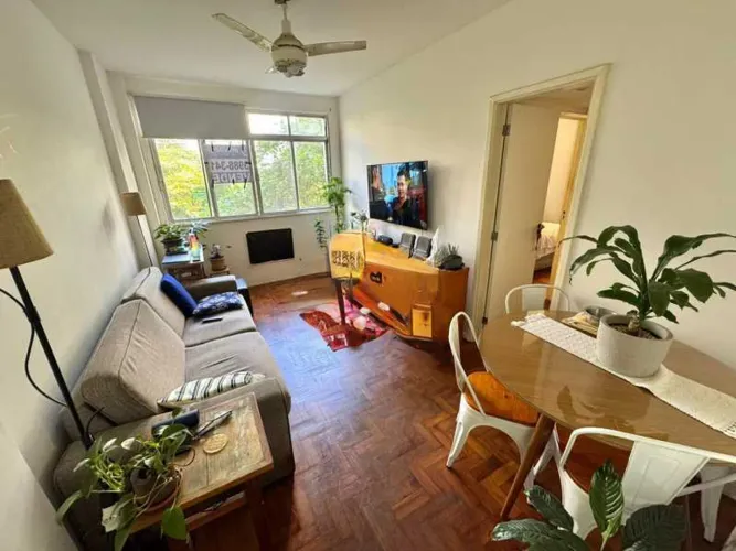 Apartamento : / Residencial / Botafogo